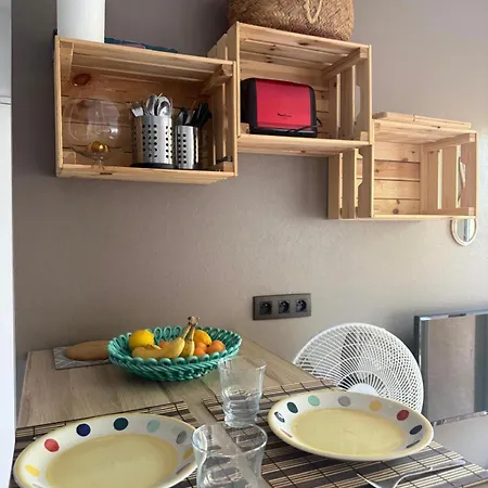 Apartment Avec Piscine Et Tennis Hyeres